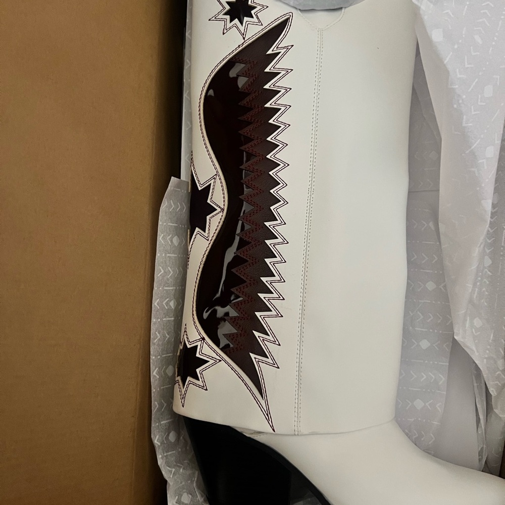 Zodiac White and Black Star Heeled Boots